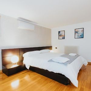 Apartamento Familiar de 2 Dormitorios